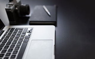 西汉姆联客场不敌对手，降入危机